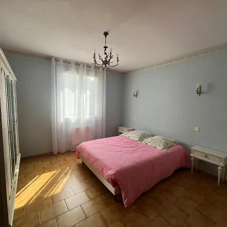 Grande Maison, Jardin, Terrasse, Animaux Bienvenus Moriez