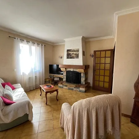Apartment Grande Maison, Jardin, Terrasse, Animaux Bienvenus *