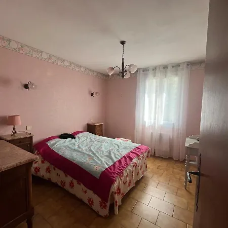 Grande Maison, Jardin, Terrasse, Animaux Bienvenus Moriez